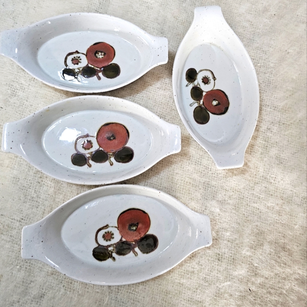 Vintage Stoneware Dip/Caserole Dishes Made In Japan